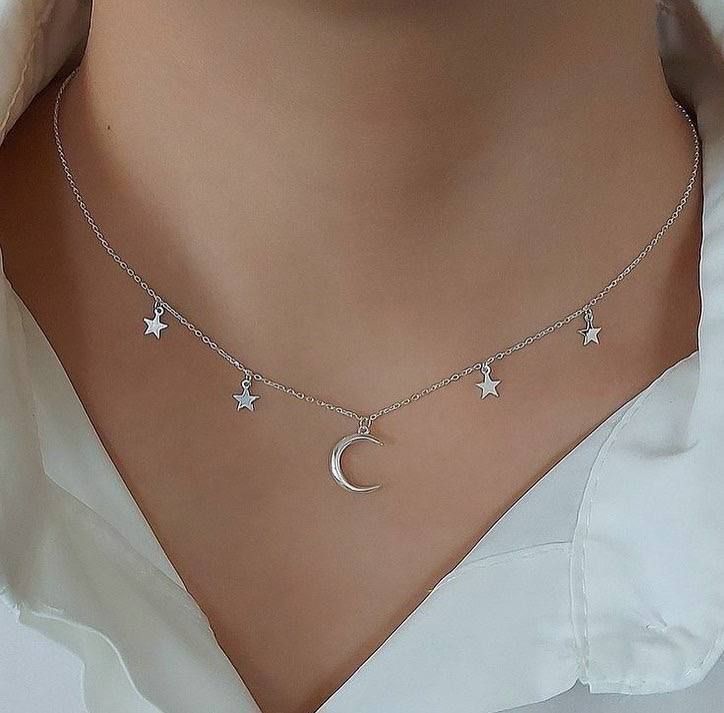 گردنبند ماه و ستاره